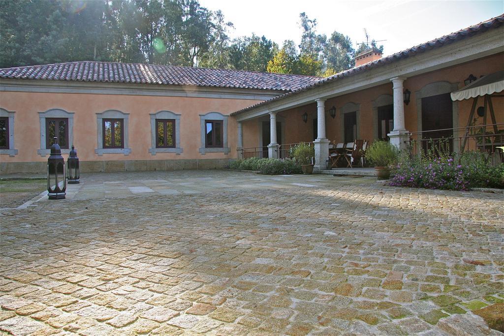 Quinta Dos Castanheiros Bed And Breakfast Понте-де-Лима Экстерьер фото