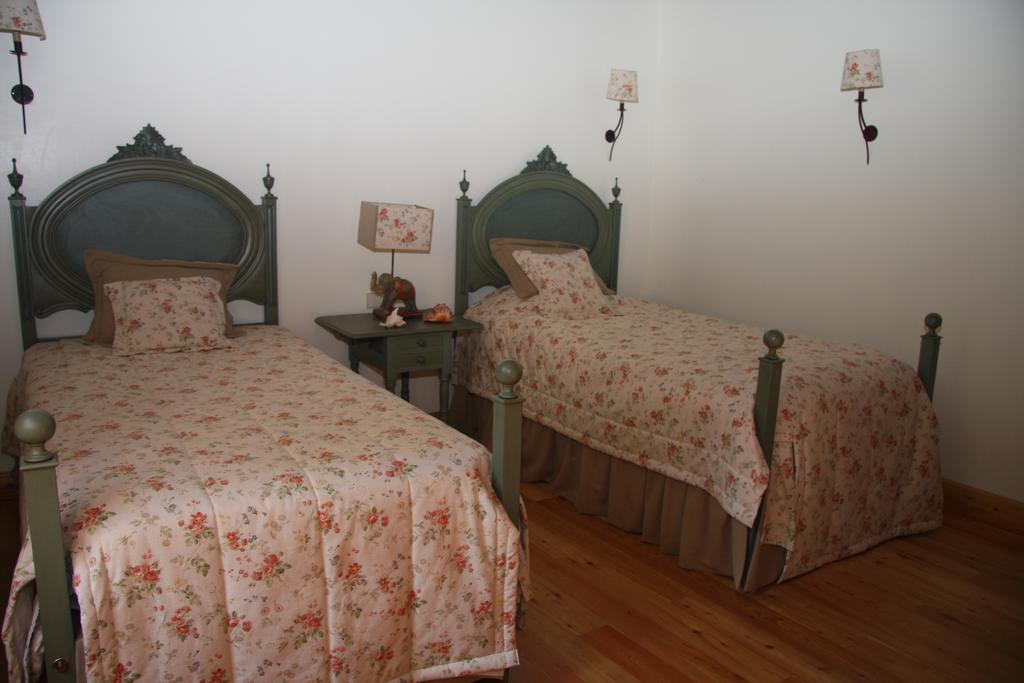 Quinta Dos Castanheiros Bed And Breakfast Понте-де-Лима Экстерьер фото