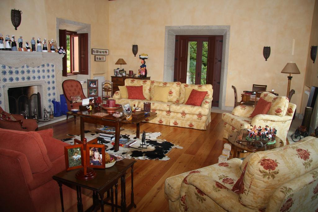 Quinta Dos Castanheiros Bed And Breakfast Понте-де-Лима Экстерьер фото